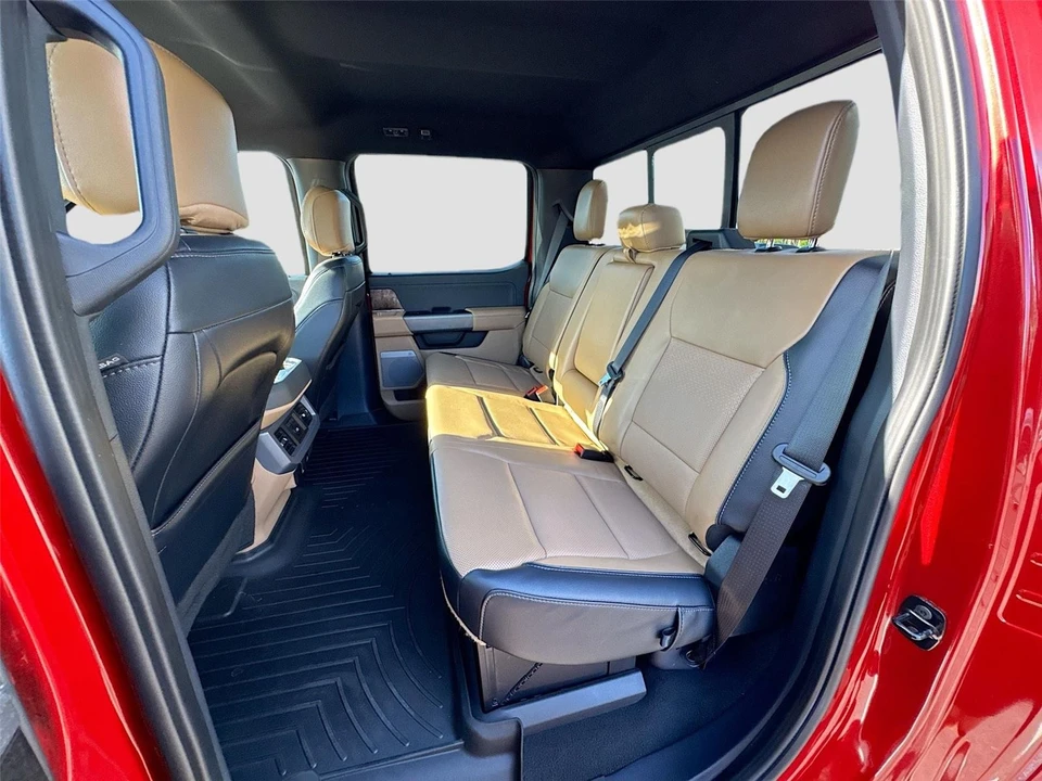 2024 Ford Super Duty 5th Gen - Image 16 of 31