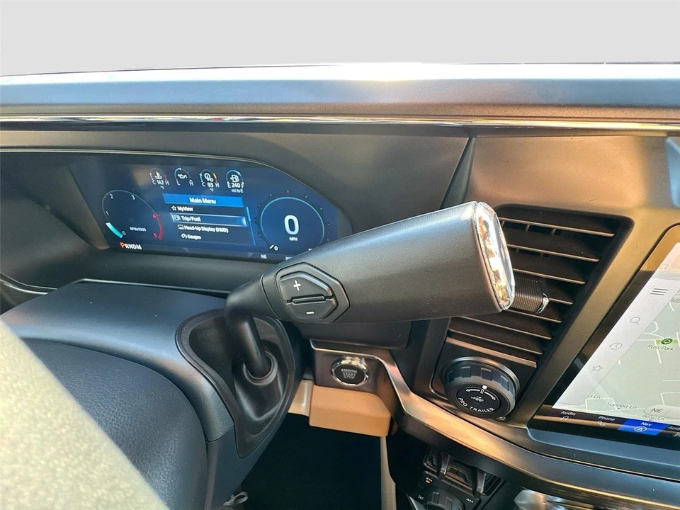 2024 Ford Super Duty 5th Gen - Image 14 of 31