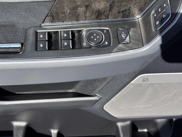 2024 Ford Super Duty 5th Gen - Image 16 of 21
