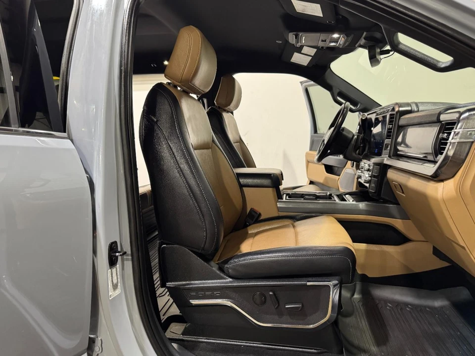 2024 Ford Super Duty 5th Gen - Image 14 of 31