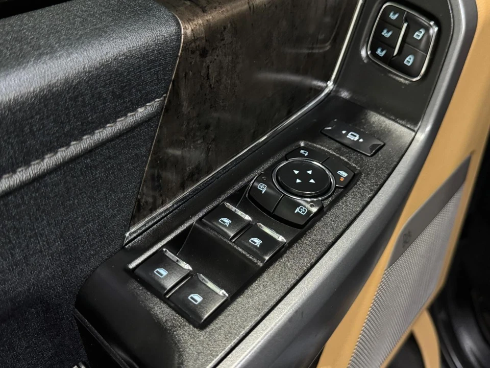 2024 Ford Super Duty 5th Gen - Image 29 of 31