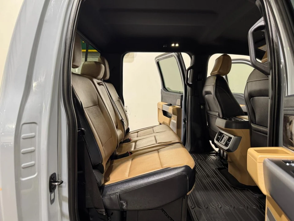 2024 Ford Super Duty 5th Gen - Image 17 of 31