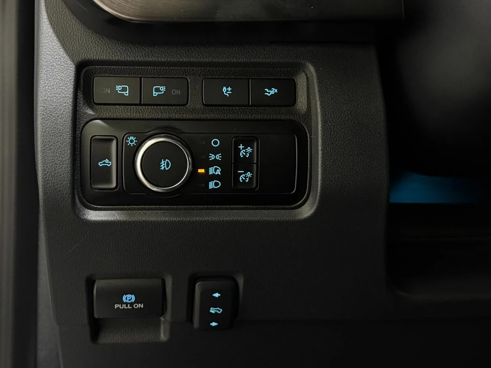 2024 Ford Super Duty 5th Gen - Image 29 of 31