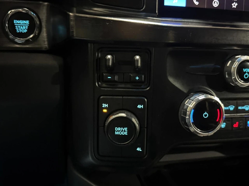 2024 Ford Super Duty 5th Gen - Image 27 of 31