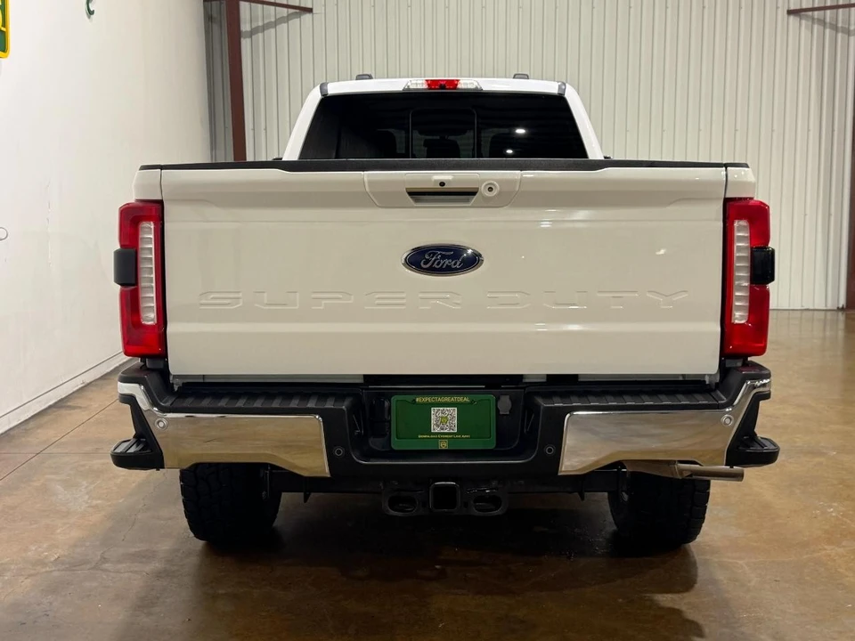 2024 Ford Super Duty 5th Gen - Image 8 of 31