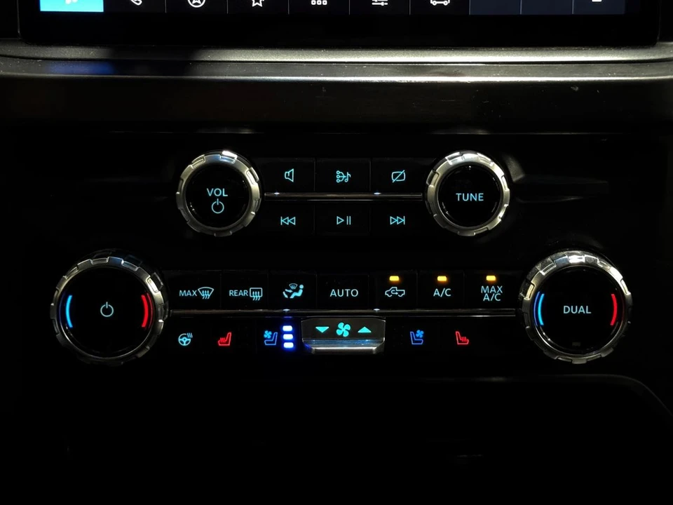 2024 Ford Super Duty 5th Gen - Image 10 of 27