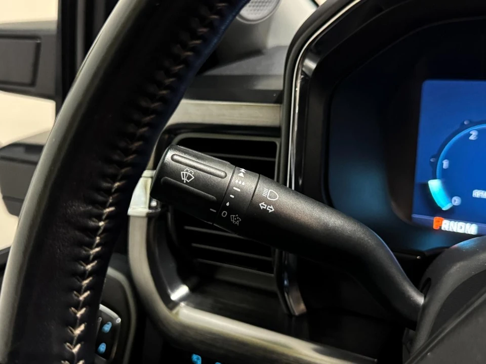 2024 Ford Super Duty 5th Gen - Image 24 of 31