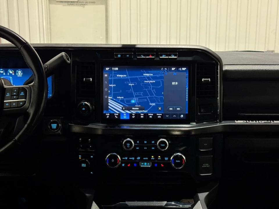 2024 Ford Super Duty 5th Gen - Image 21 of 31