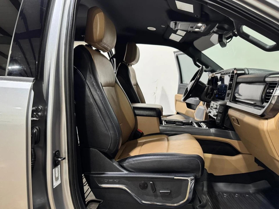 2024 Ford Super Duty 5th Gen - Image 14 of 31