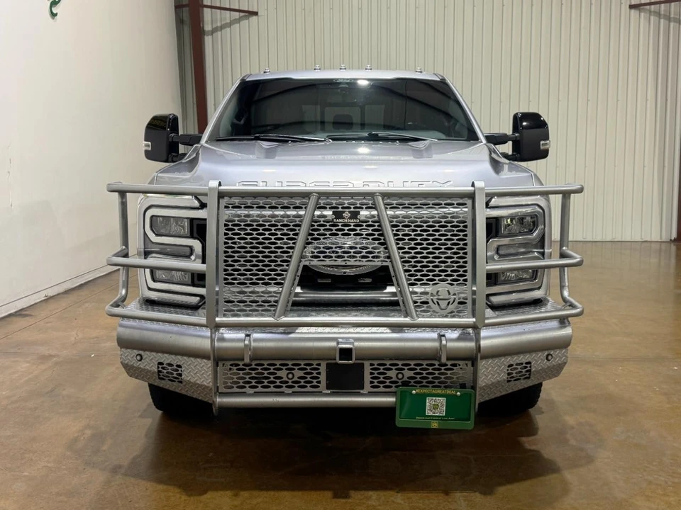 2024 Ford Super Duty 5th Gen - Image 2 of 31