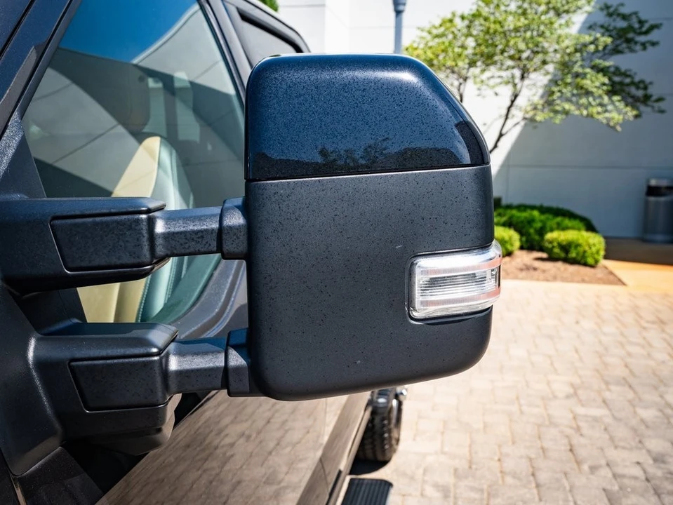 2024 Ford Super Duty 5th Gen - Image 17 of 21
