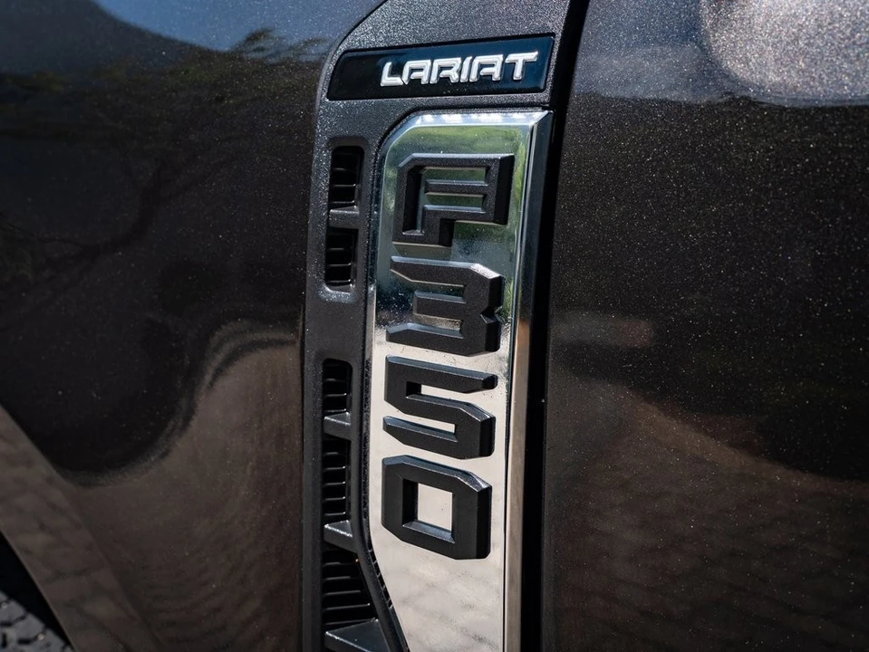 2024 Ford Super Duty 5th Gen - Image 9 of 21