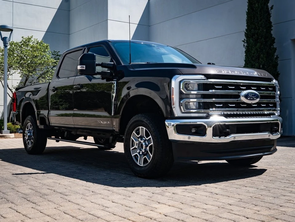 2024 Ford Super Duty 5th Gen - Image 12 of 21
