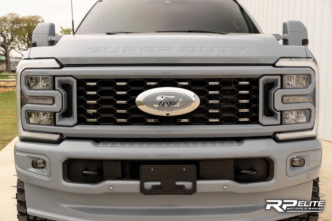 2024 Ford Super Duty 5th Gen - Image 19 of 21