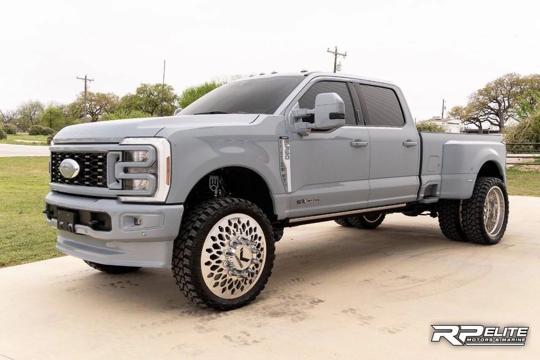 2024 Ford Super Duty 5th Gen - Image 4 of 21