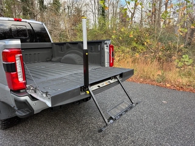 2024 Ford Super Duty 5th Gen - Image 9 of 12