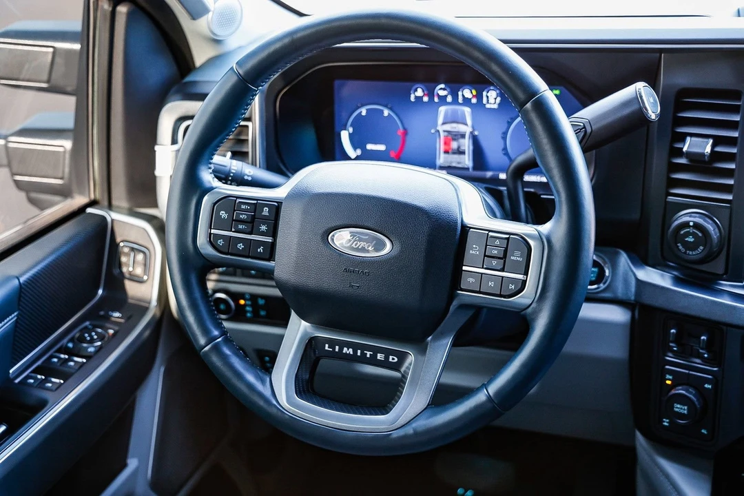 2024 Ford Super Duty 5th Gen - Image 13 of 21