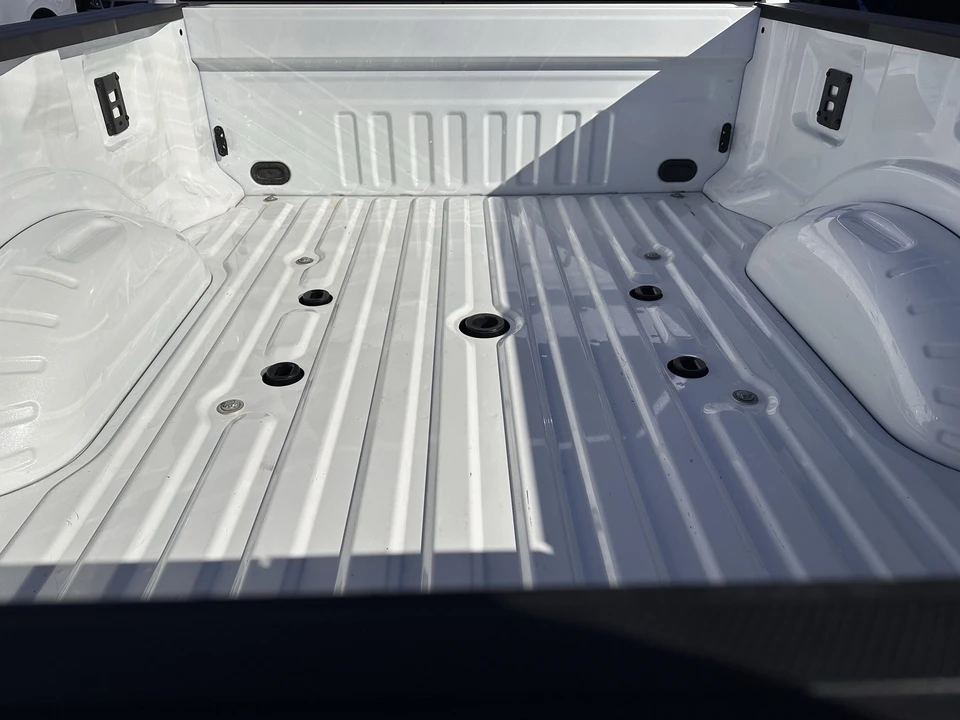 2024 Ford Super Duty 5th Gen - Image 9 of 12