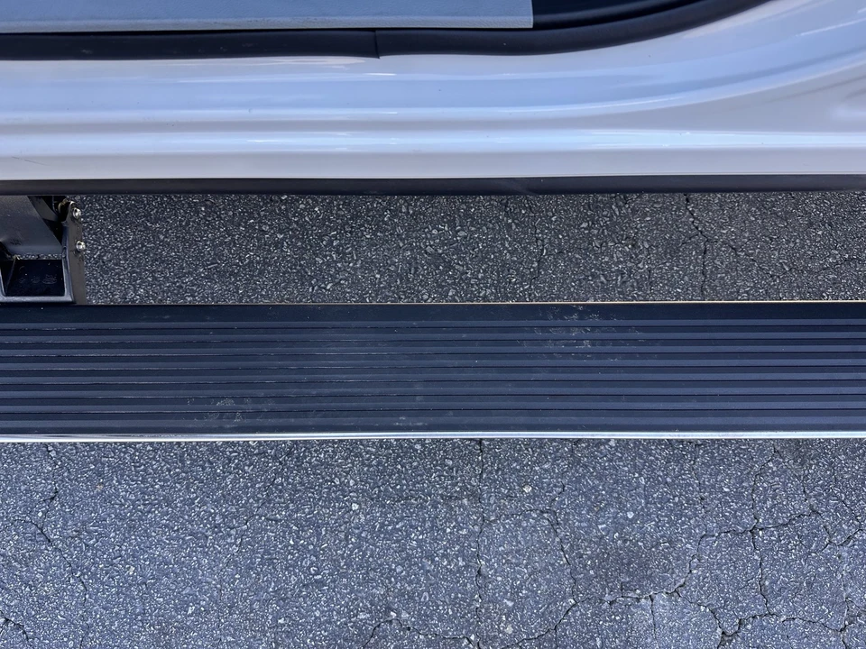 2024 Ford Super Duty 5th Gen - Image 12 of 12