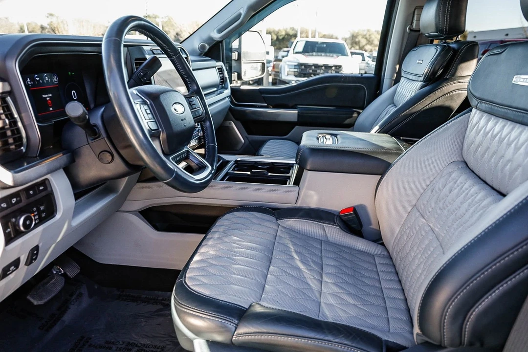 2024 Ford Super Duty 5th Gen - Image 19 of 31