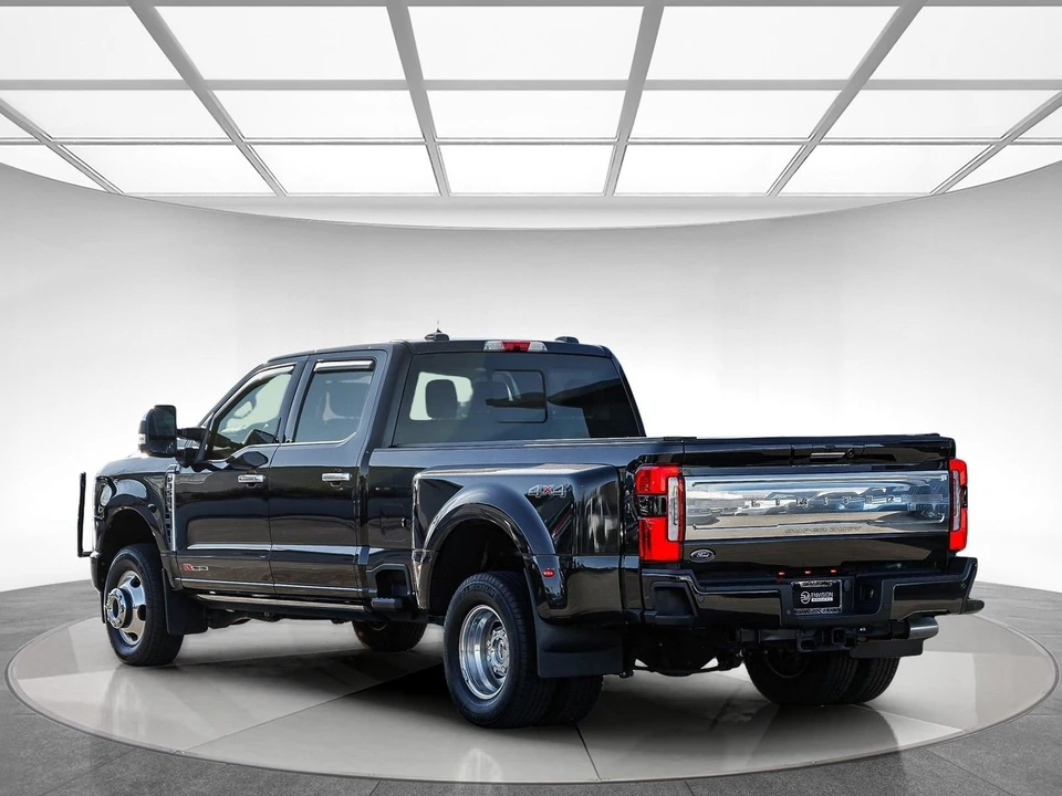 2024 Ford Super Duty 5th Gen - Image 2 of 21