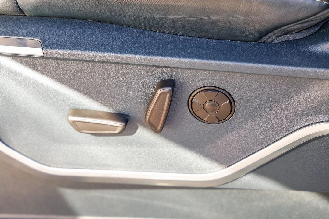 2024 Ford Super Duty 5th Gen - Image 22 of 31