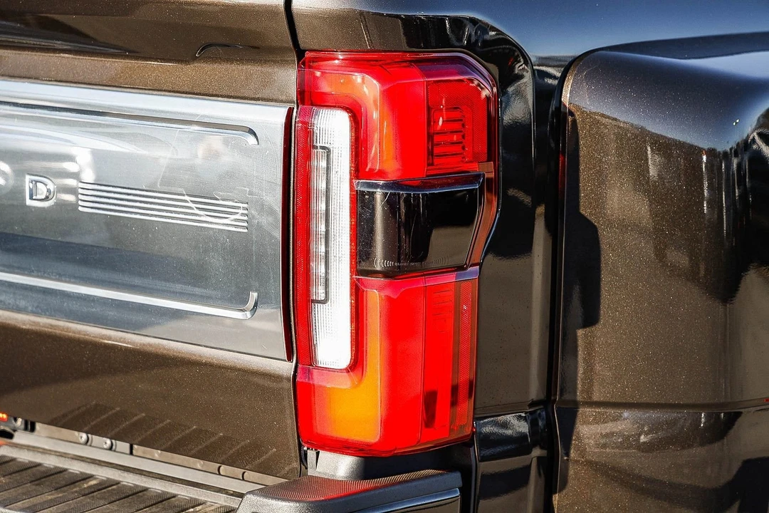 2024 Ford Super Duty 5th Gen - Image 8 of 31