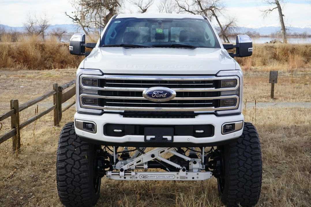 2024 Ford Super Duty 5th Gen - Image 12 of 12