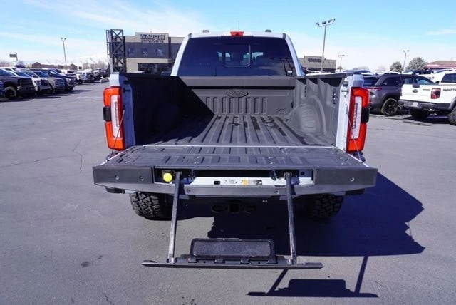 2024 Ford Super Duty 5th Gen - Image 11 of 21