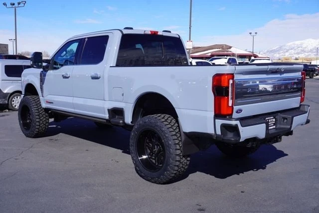 2024 Ford Super Duty 5th Gen - Image 8 of 21