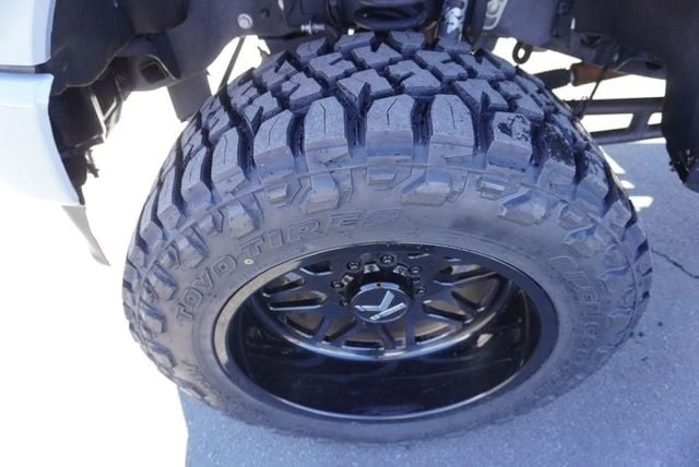 2024 Ford Super Duty 5th Gen - Image 18 of 21