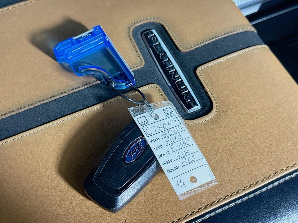 2024 Ford Super Duty 5th Gen - Image 26 of 31
