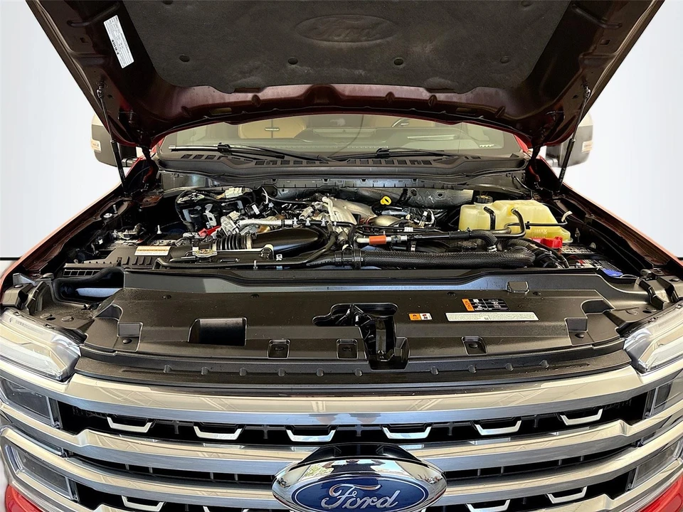 2024 Ford Super Duty 5th Gen - Image 29 of 31