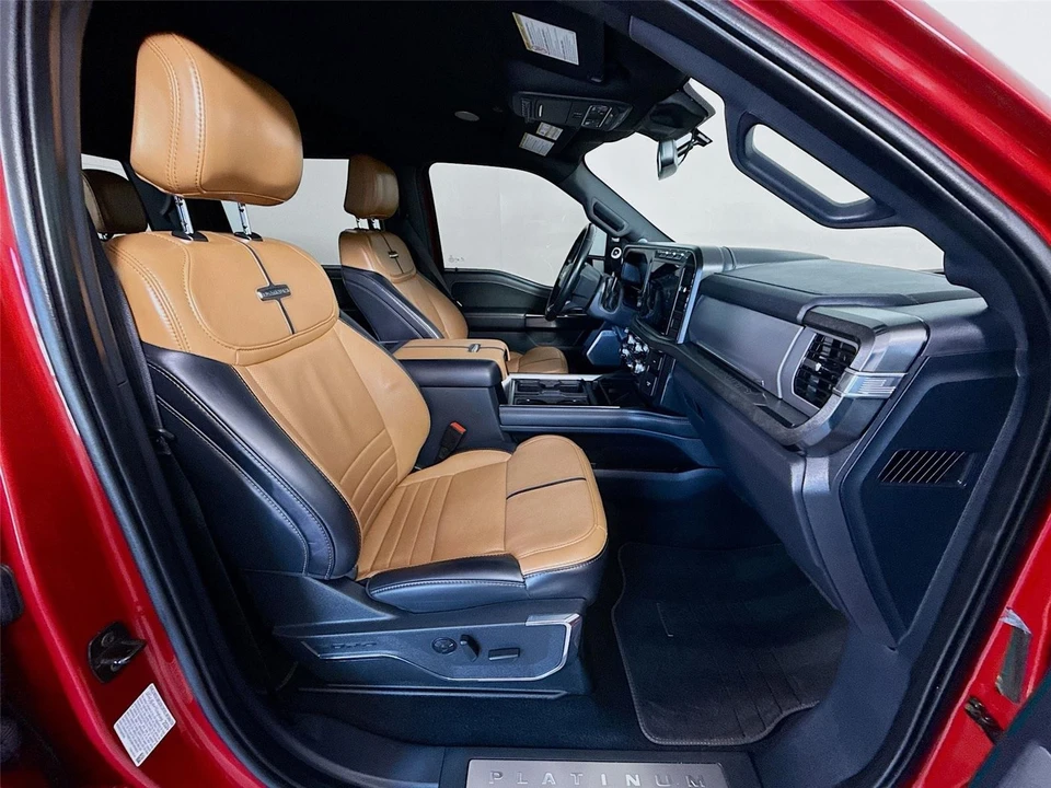 2024 Ford Super Duty 5th Gen - Image 24 of 31