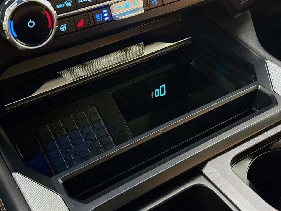 2024 Ford Super Duty 5th Gen - Image 19 of 31