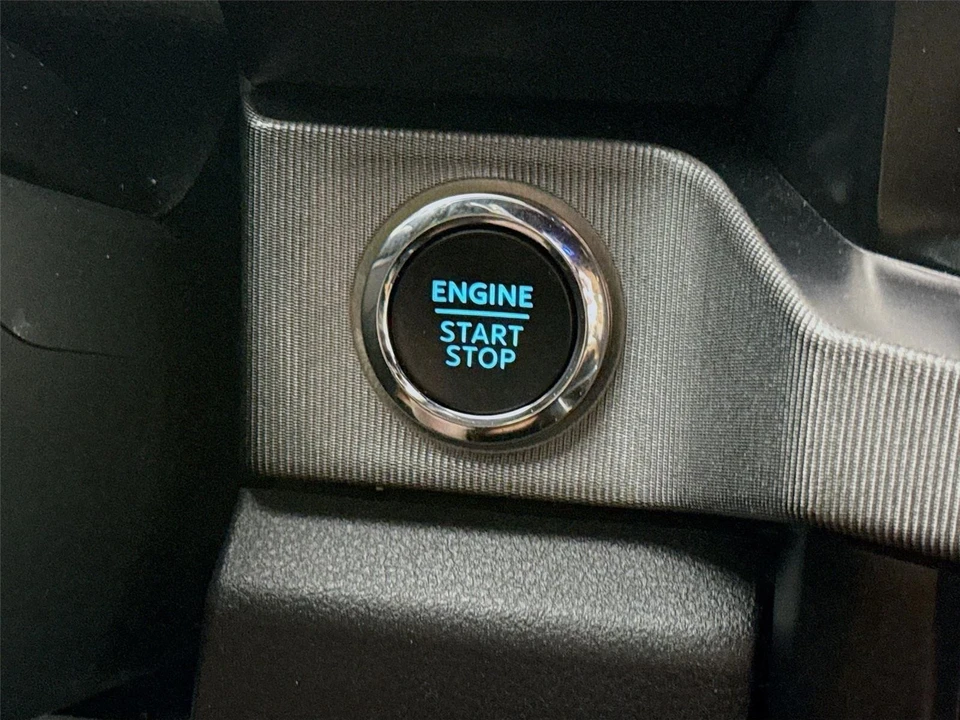 2024 Ford Super Duty 5th Gen - Image 16 of 31