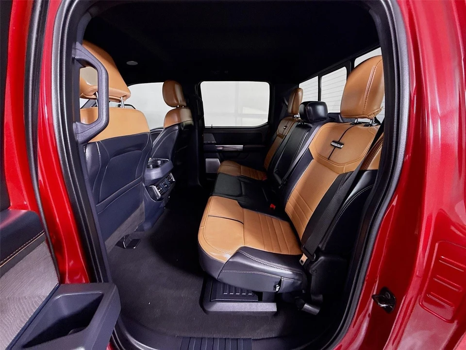 2024 Ford Super Duty 5th Gen - Image 20 of 31