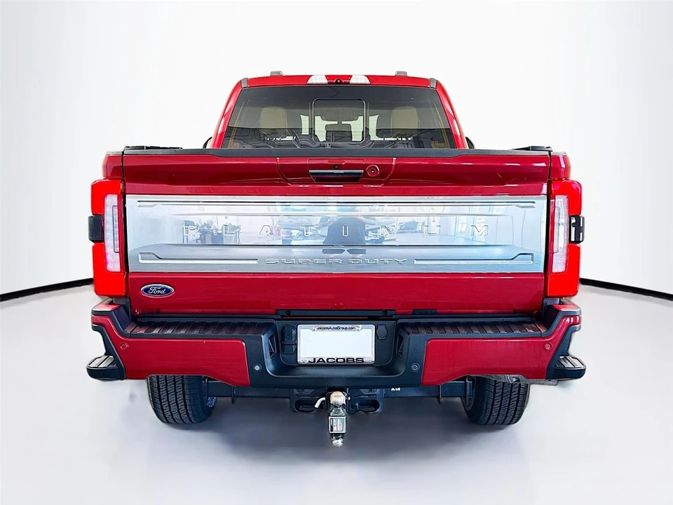2024 Ford Super Duty 5th Gen - Image 28 of 31