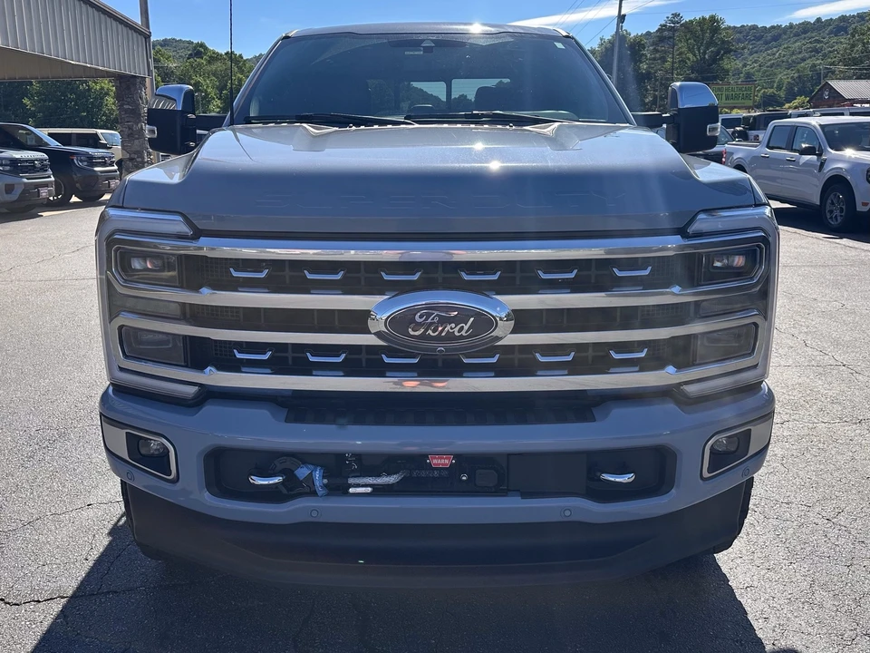 2024 Ford Super Duty 5th Gen - Image 3 of 31