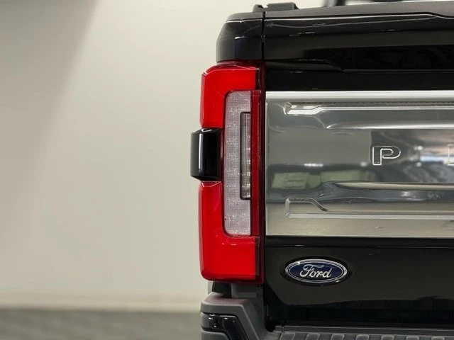 2024 Ford Super Duty 5th Gen - Image 9 of 12