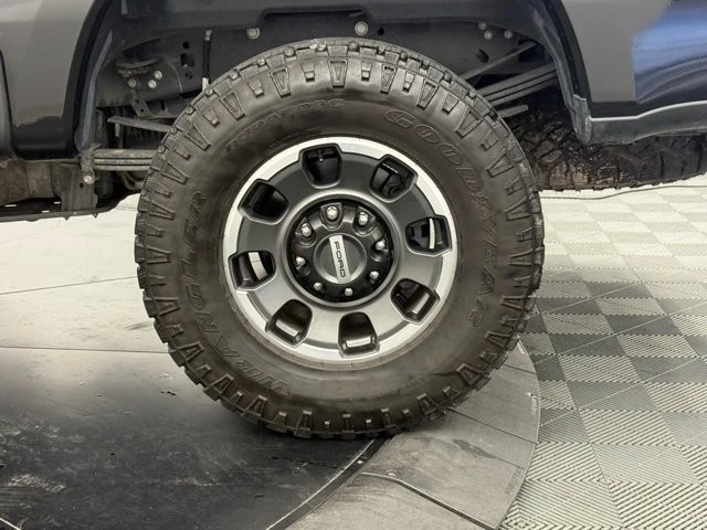2024 Ford Super Duty 5th Gen - Image 12 of 12