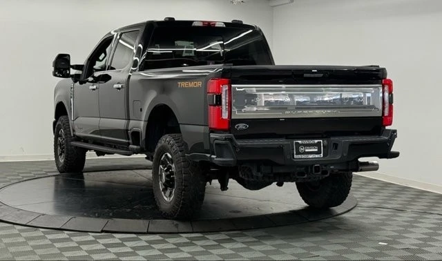 2024 Ford Super Duty 5th Gen - Image 10 of 12