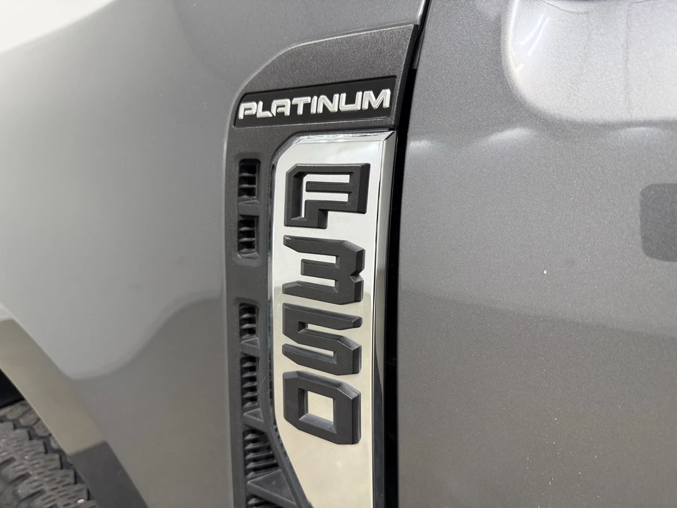 2024 Ford Super Duty 5th Gen - Image 11 of 12