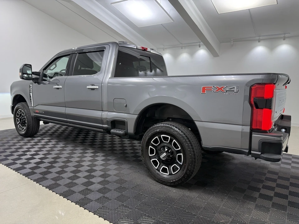 2024 Ford Super Duty 5th Gen - Image 4 of 12