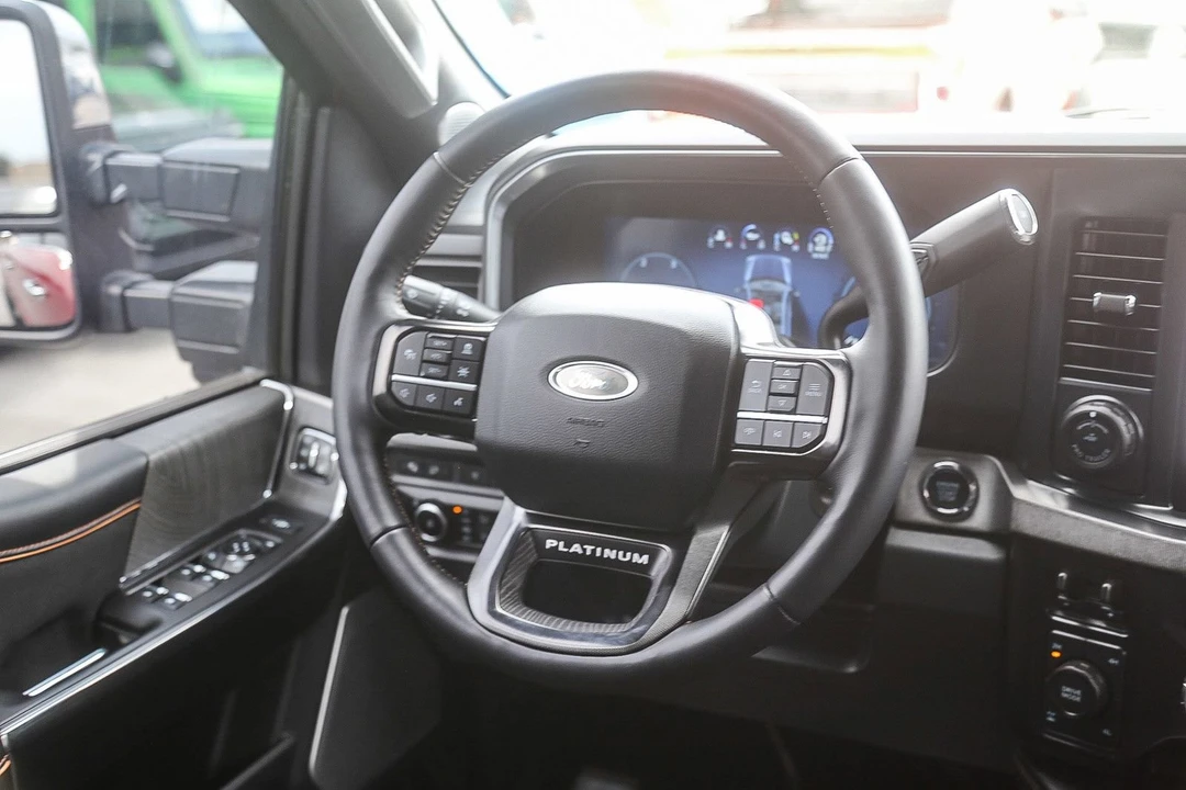 2024 Ford Super Duty 5th Gen - Image 13 of 31