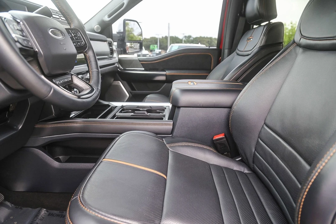 2024 Ford Super Duty 5th Gen - Image 17 of 31