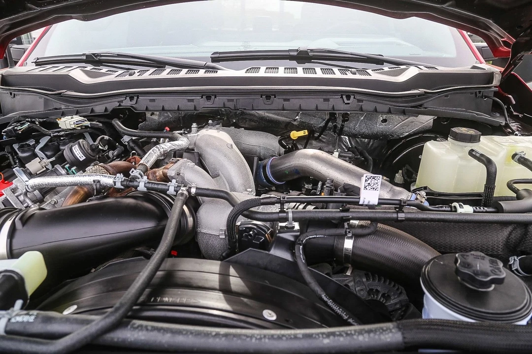 2024 Ford Super Duty 5th Gen - Image 25 of 31
