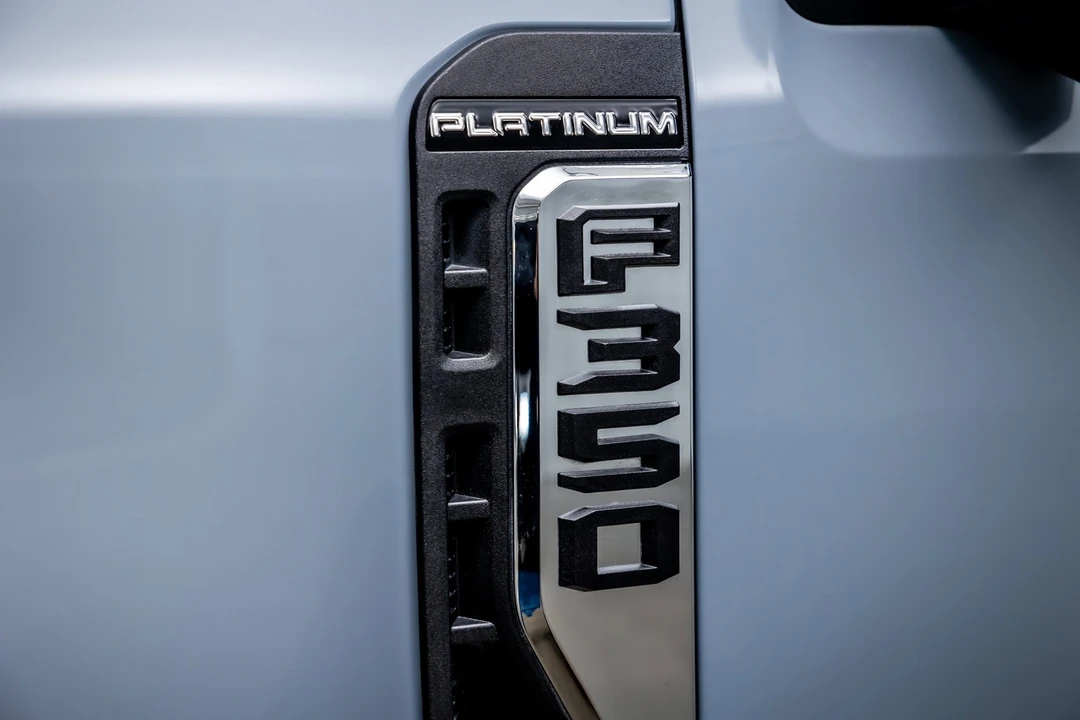2024 Ford Super Duty 5th Gen - Image 19 of 21