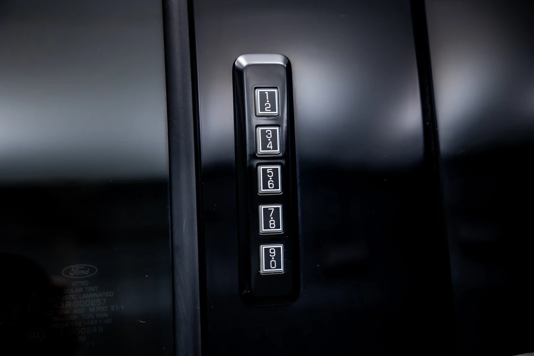 2024 Ford Super Duty 5th Gen - Image 15 of 21