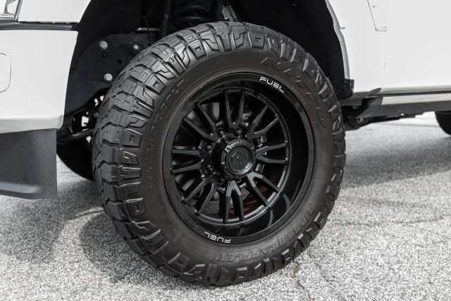 2024 Ford Super Duty 5th Gen - Image 19 of 21